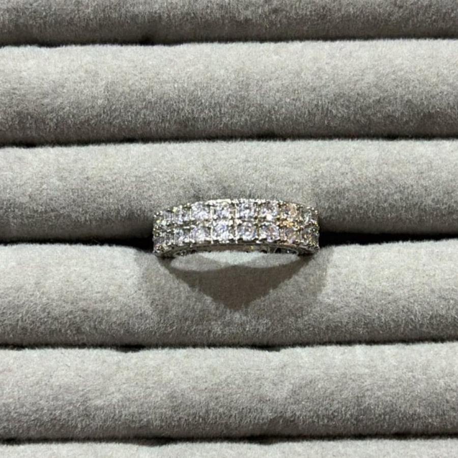 Ring E19
