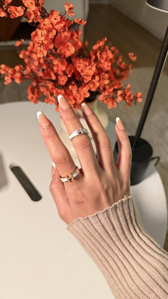 Free size ring