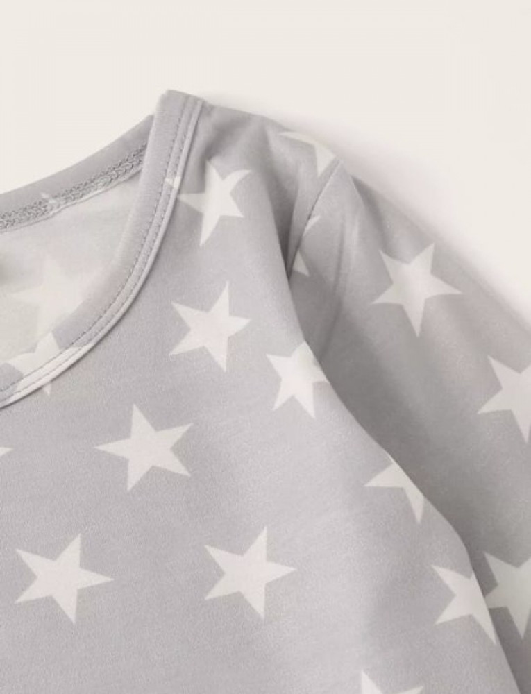 طقم بيجامة ولادي بطباعة نجم ، لون رمادي