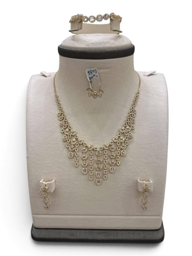 طقم عيار 18- 29.30g