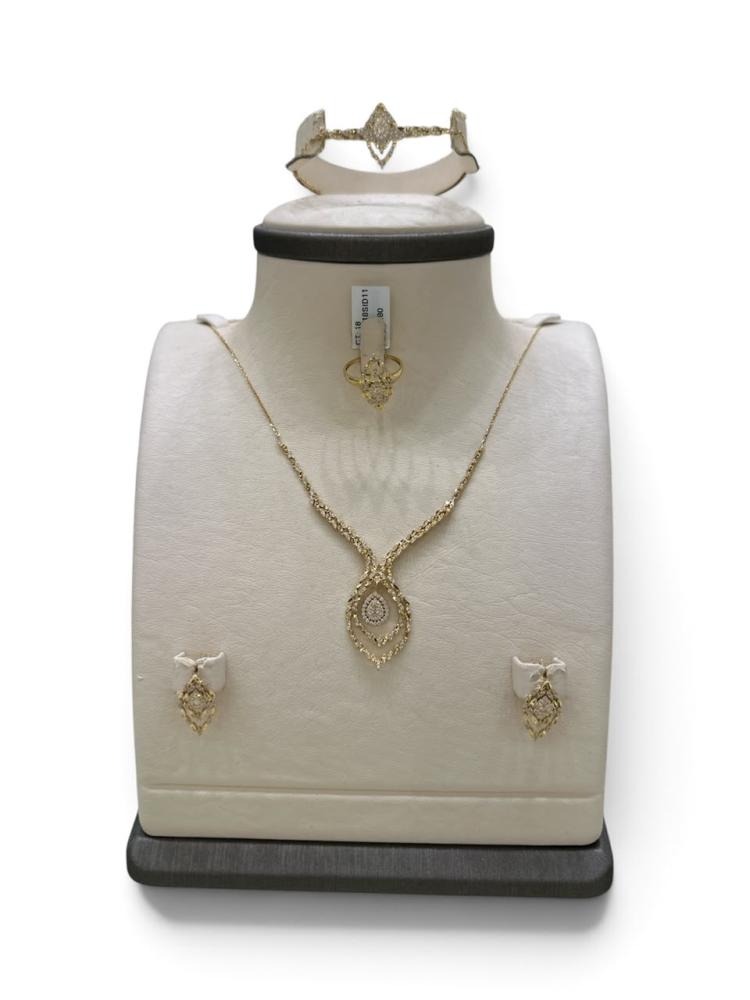 طقم عيار 18- 17.80g