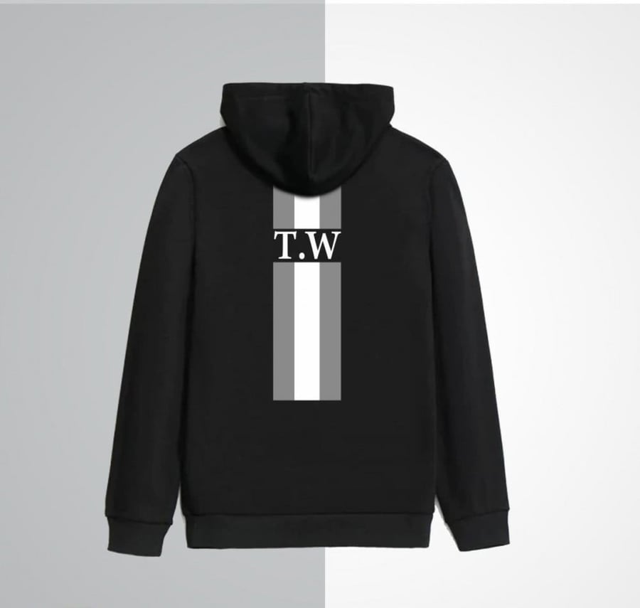 بلوفر بحركة T.W