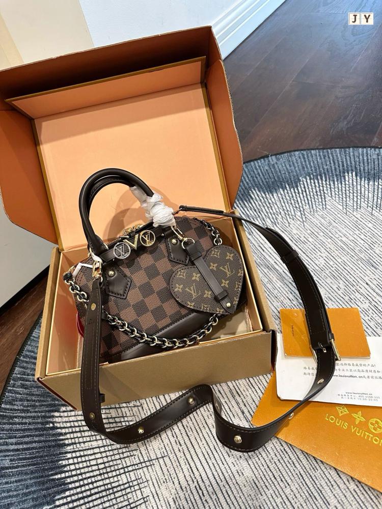 LOUIS VUITTON   |    لويس فيتون