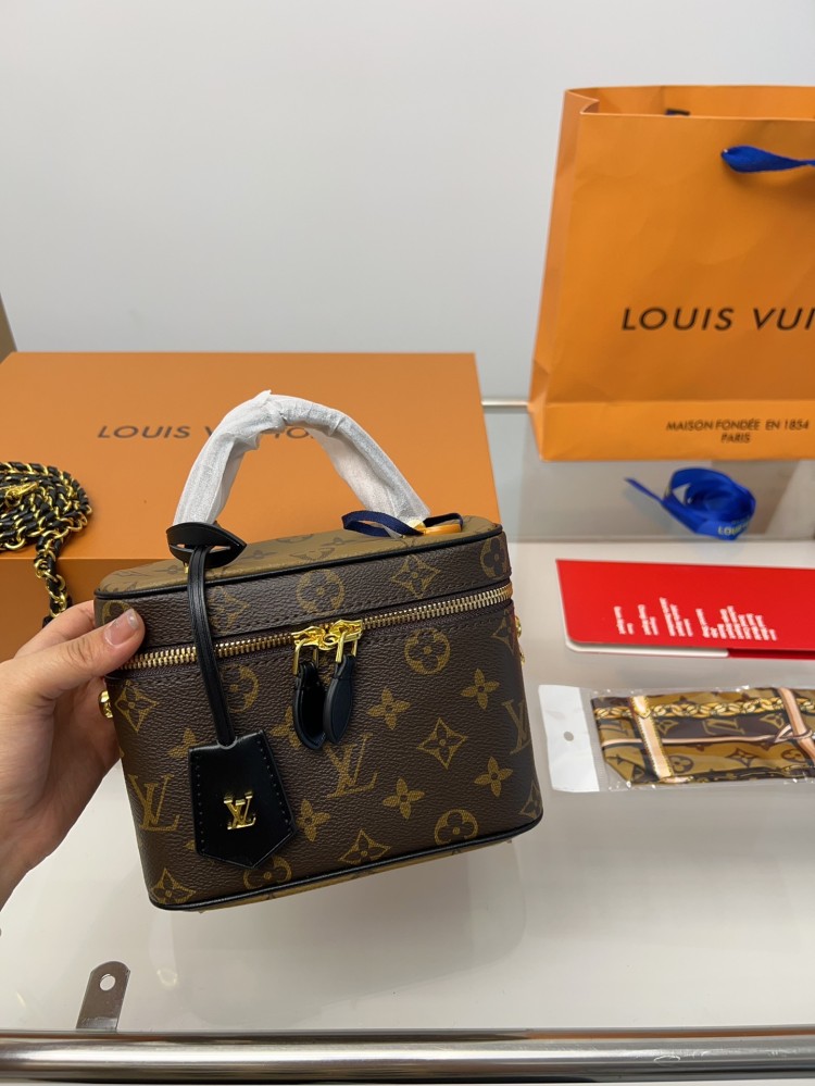 LOUIS VUITTON   |    لويس فيتون