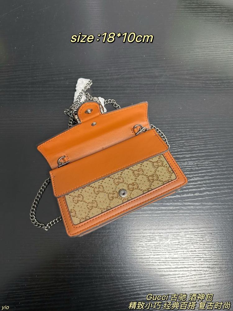 GUCCI    |      قوتشي