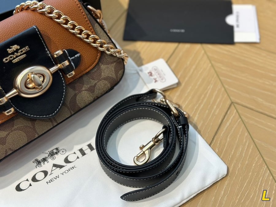 COACH   |  قوتش