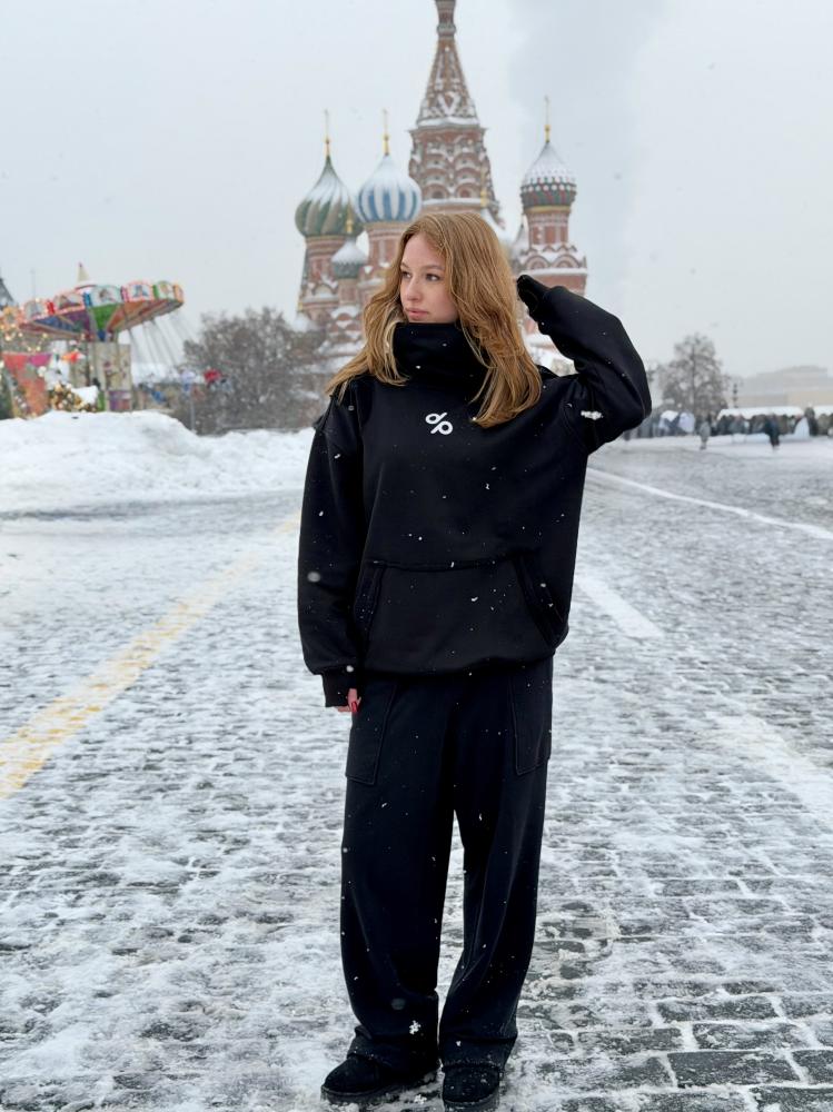 BLACK MOSCOW