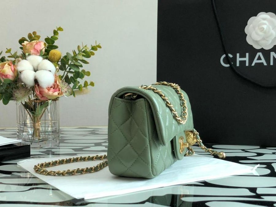 Chanel Classic Flap-Green