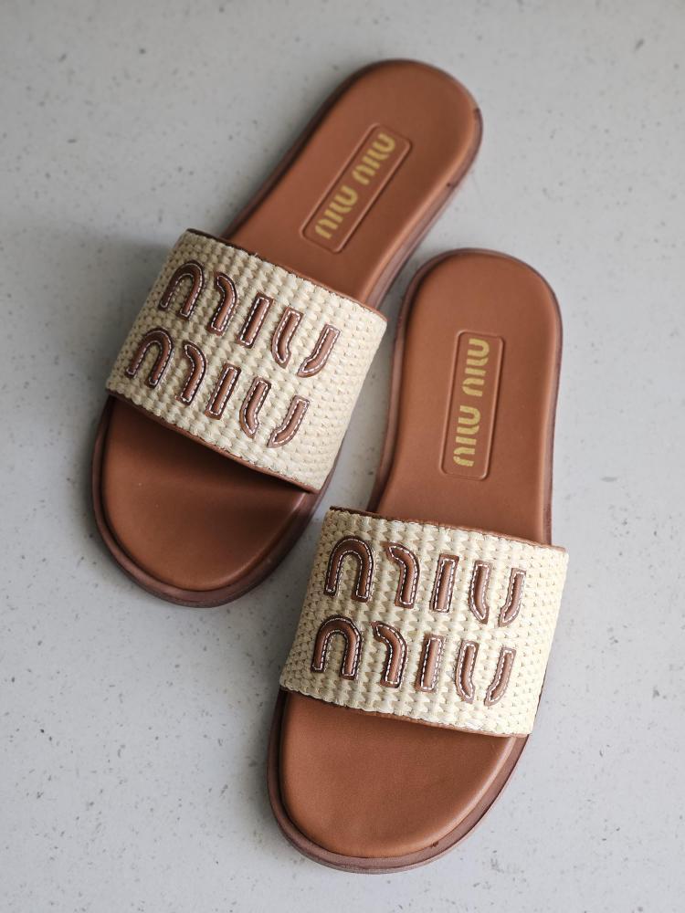 MIU MIU slipper Brown & Beige