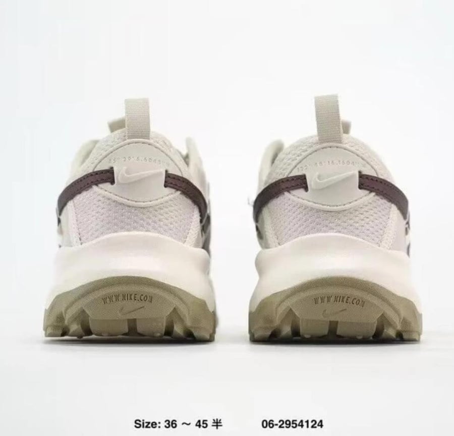 Nike TC7900 Light Bone/Burgundy