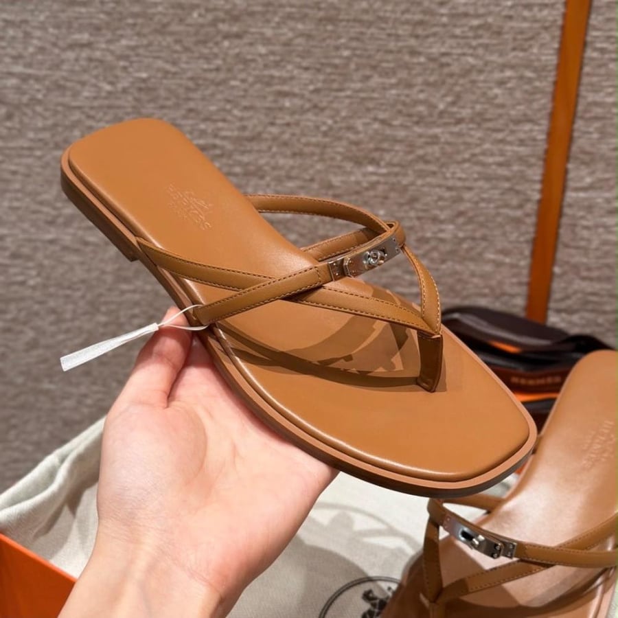 ‏ Hermès brown Miss sandal