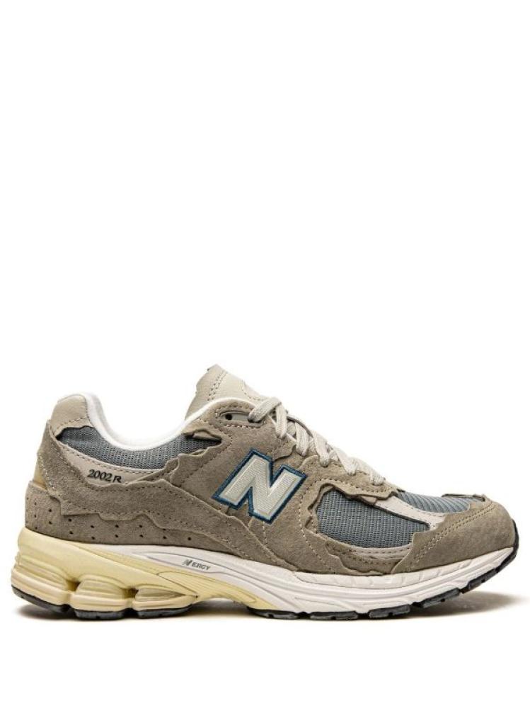 NEW BALANCE 2002R Protection Pack "Mirage Grey"