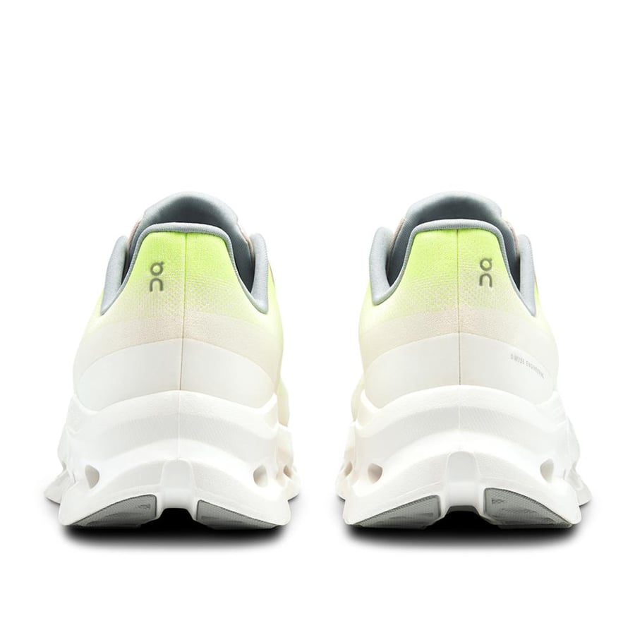 On running Cloudtilt Sneakers - Green