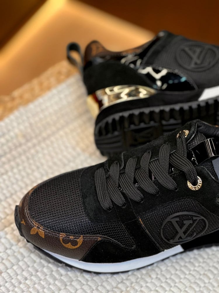 LOUIS VUITTON RUN AWAY SNEAKER BLACK GOLD