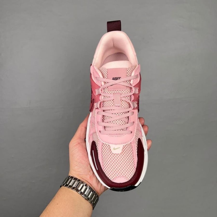 Nike V2K pink and burgundy