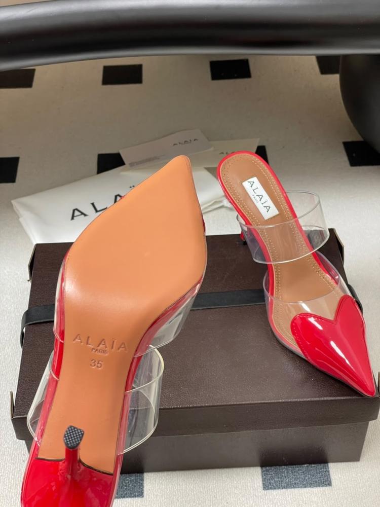 ALAÏA Leather Coeur Mules 90