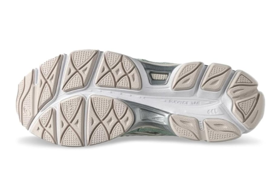 ‏ASICS GeL NYC Cream Green