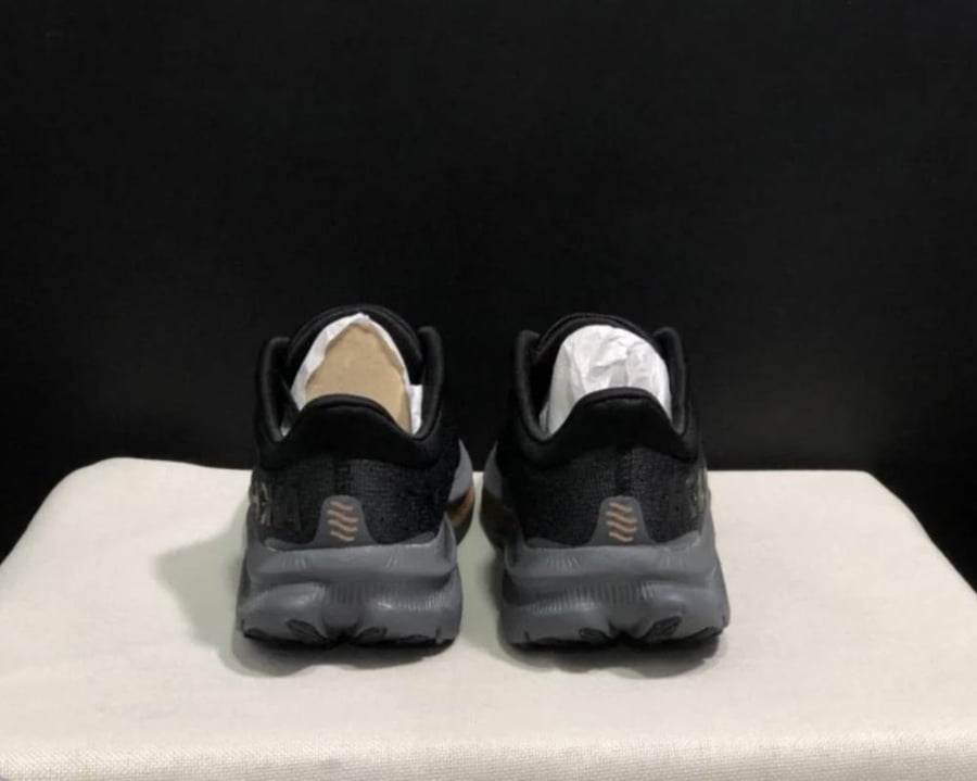 Hoka One One Kawana Black