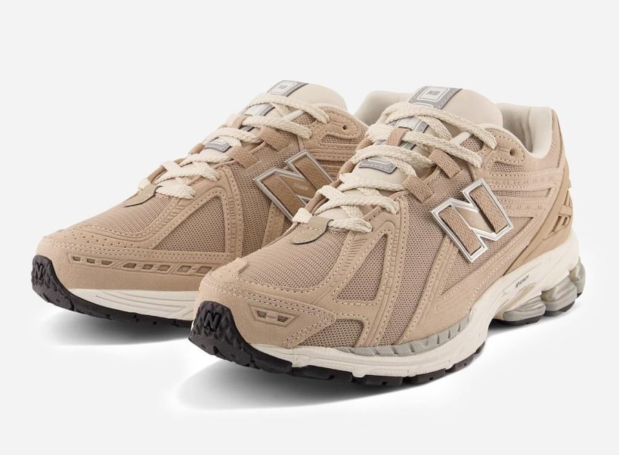 NEW BALANCE  1906 Sneakers Beige cream
