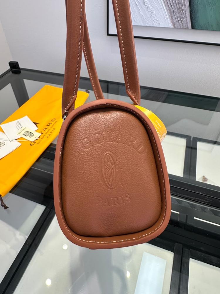 Goyardine Bonbonniere Bag Black Gold