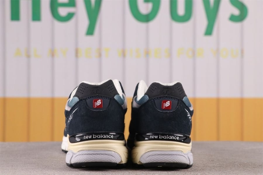 New Balance 990 blue Sneakers