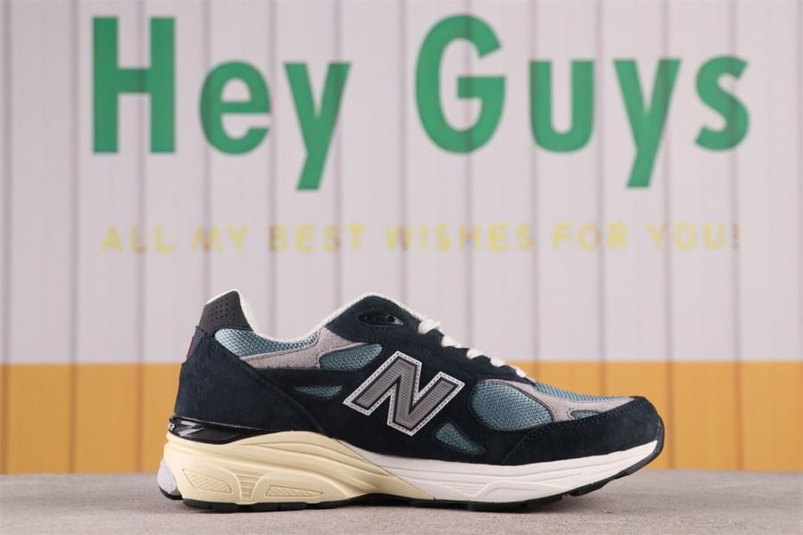 New Balance 990 blue Sneakers