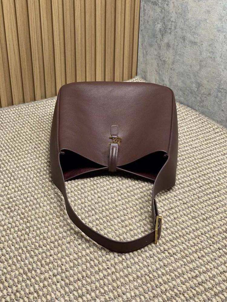 SAINTLAURENT Le 5 à 7 Bag-Burgundy
