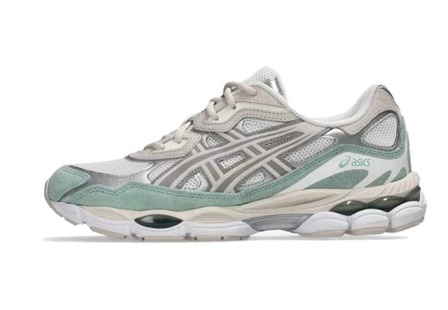 ‏ASICS GeL NYC Cream Green