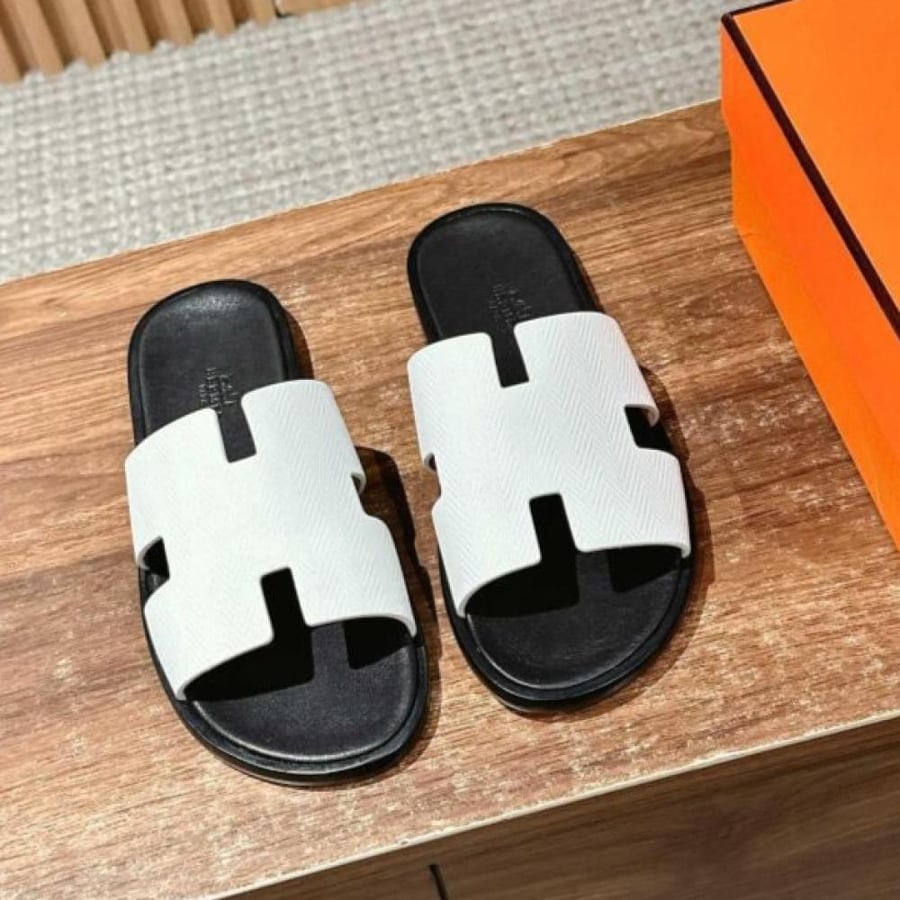 Izmir White sandal