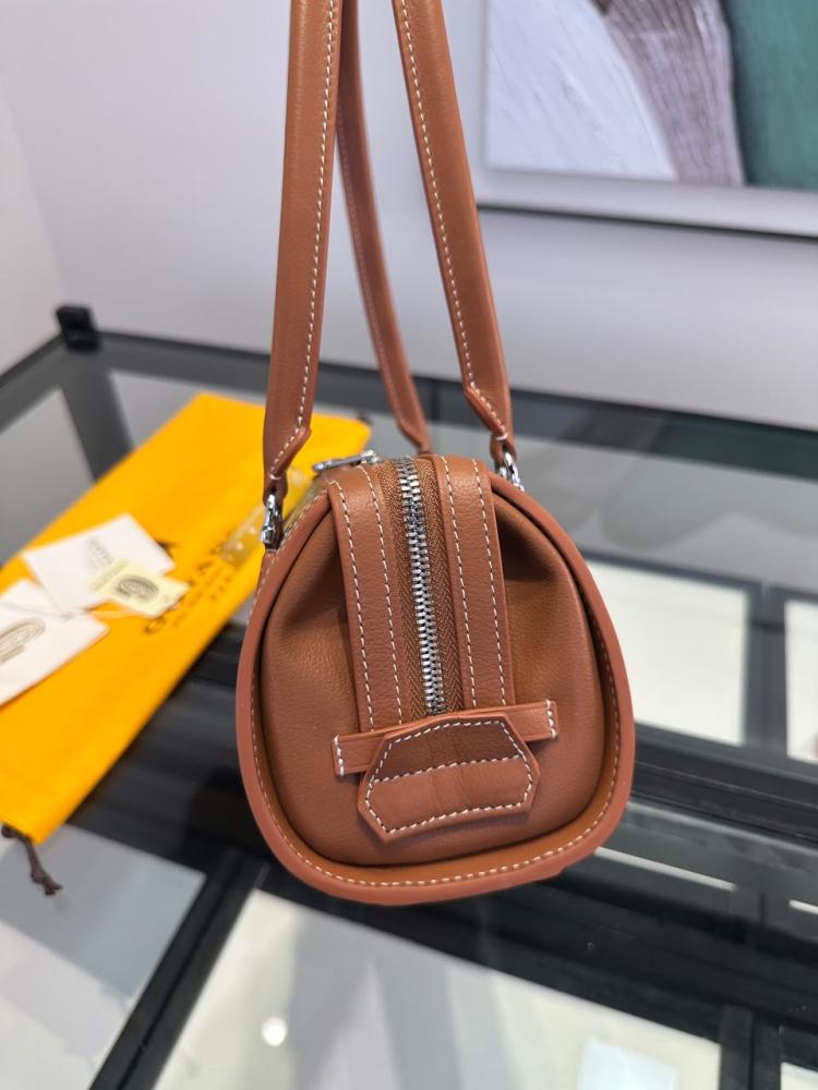 Goyardine Bonbonniere Bag Black Gold