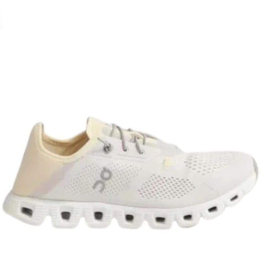 On Running Cloud 5 coast Undyed/White