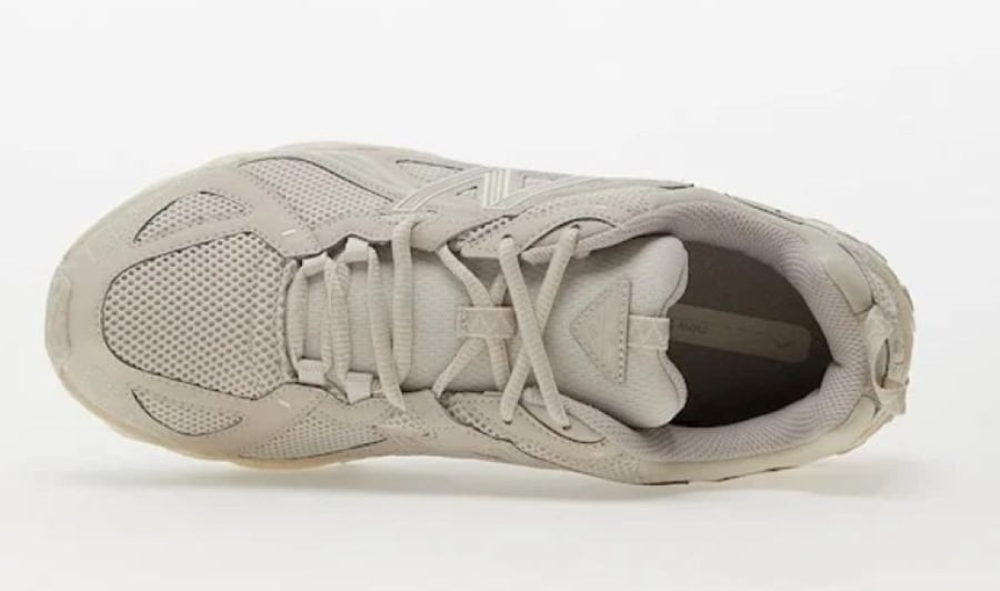 New Balance 610 Beige Cream'
