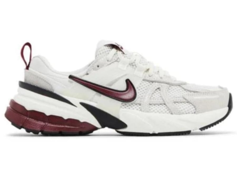 Nike Wmns V2K Run SE 'White Black Team Red'