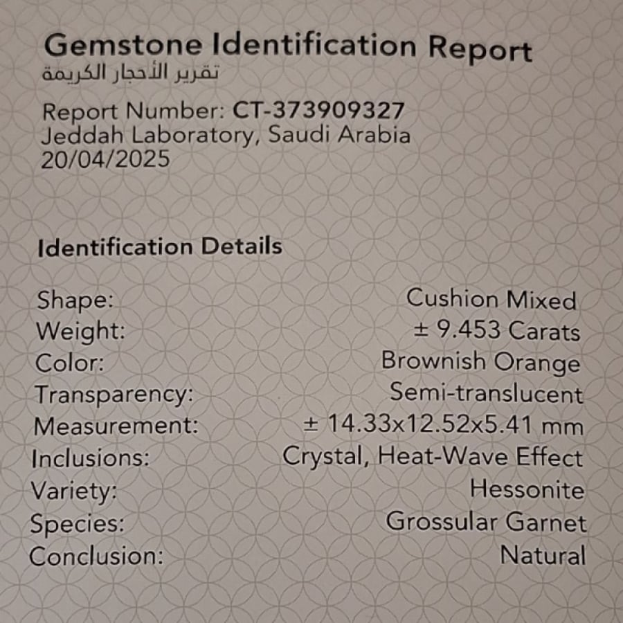 Hesonite stone, natural garnet, tested, and certified by laboratory.