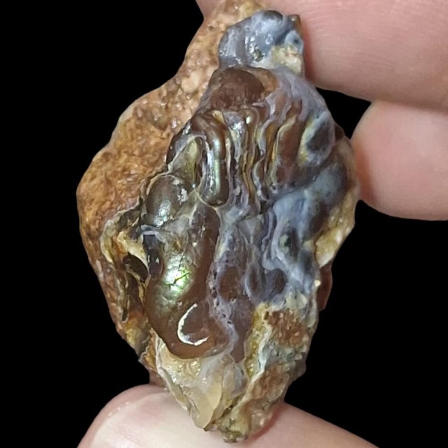 Natural raw fiery agate stone, a masterpiece for collection or gifting