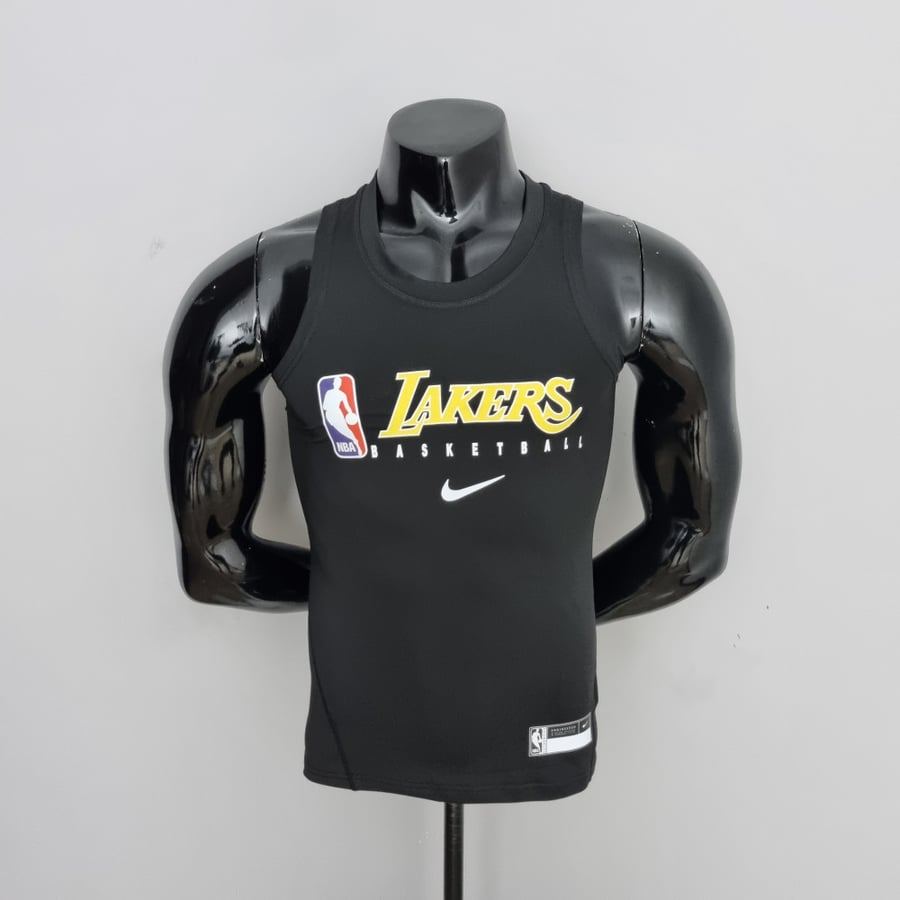 بدي Lakers