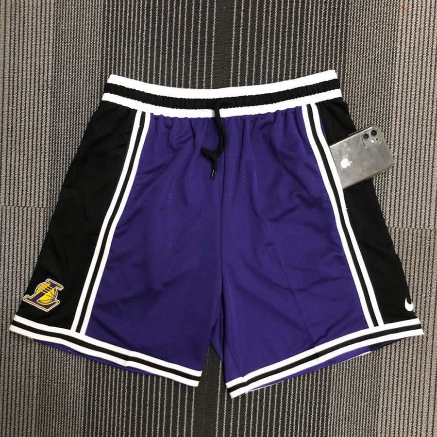 شورت Lakers بنفسجي