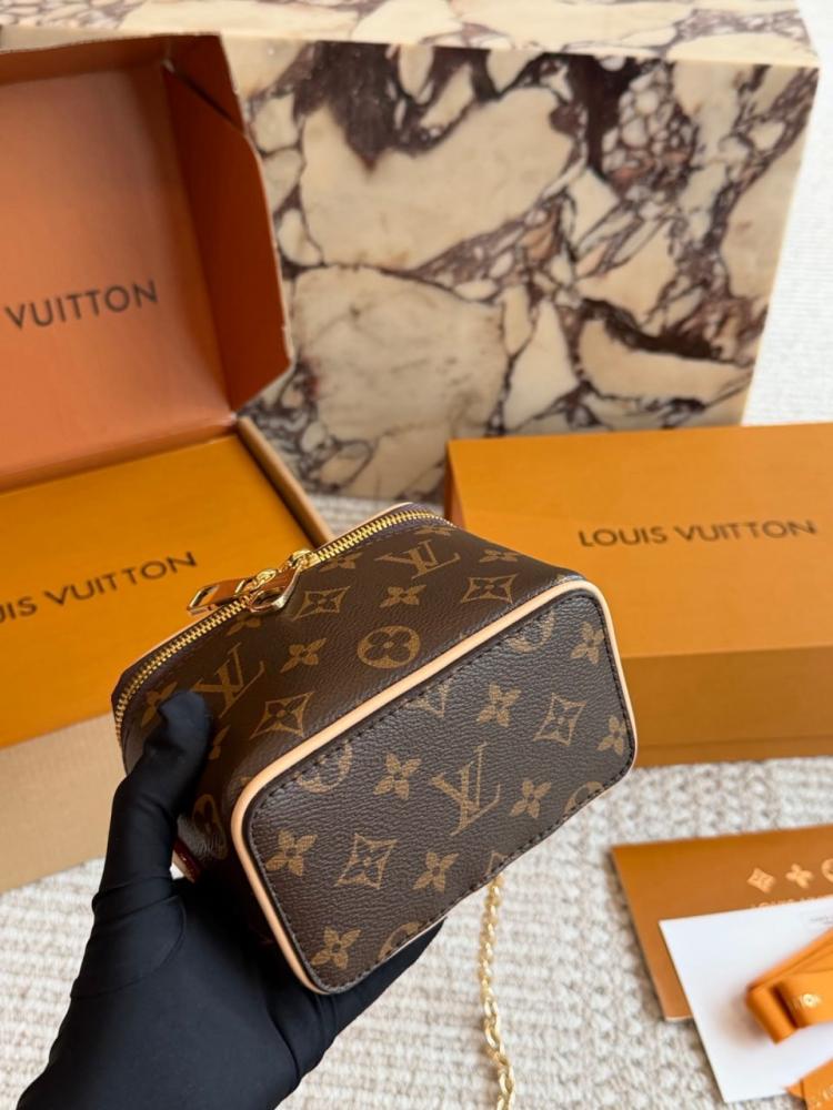 Lv Micro Vanity Case