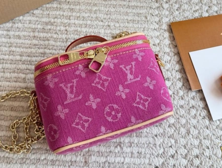 Lv Micro Vanity Case