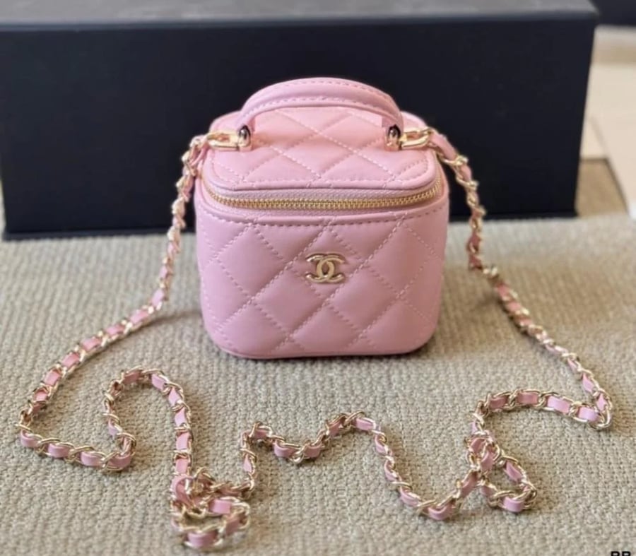CHANEL 22P TOP HANDLE MINI VANITY