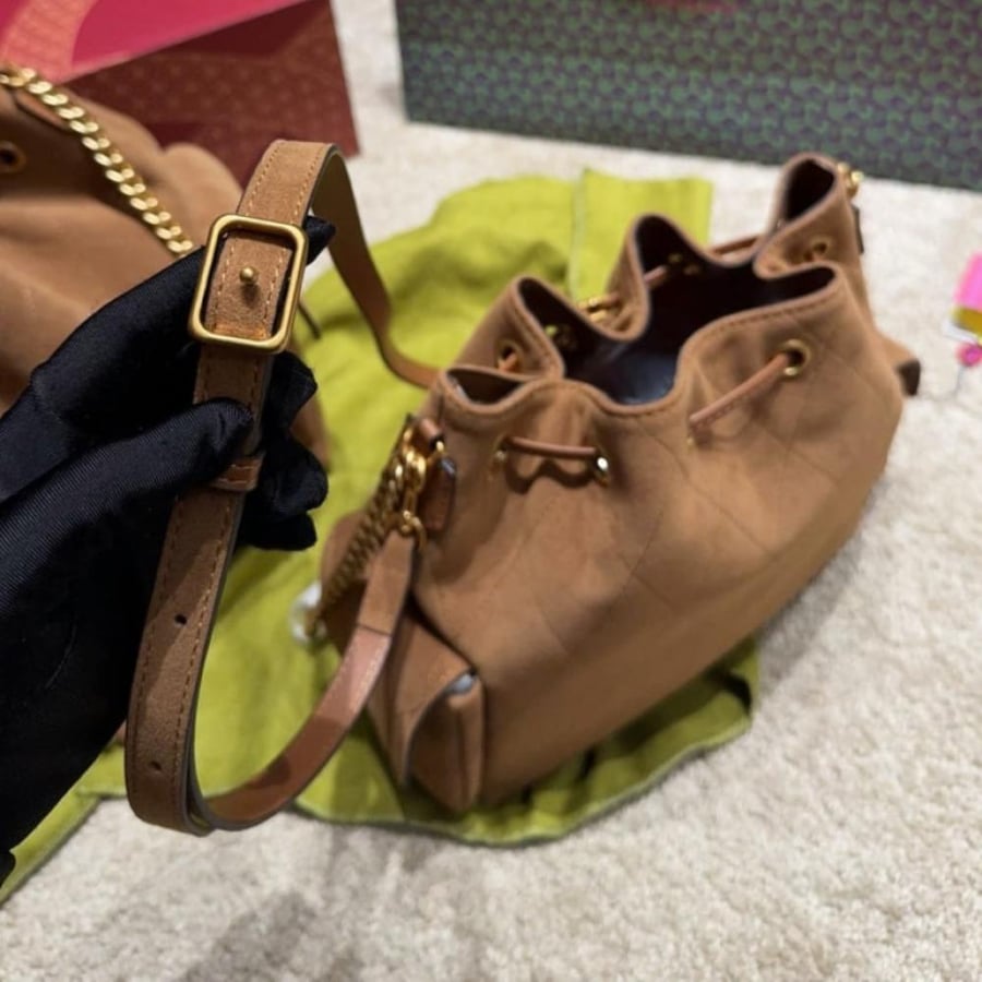 Tory Burch Charlie Quilted Suede Drawstring مخمل