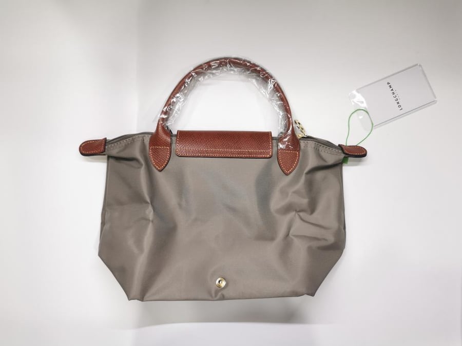 Longchamp لونق شامب