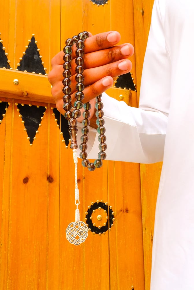 زعفران أخضر فاتح فضة