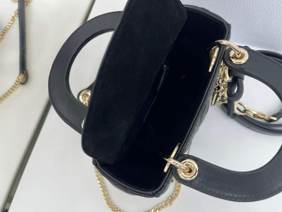 شنطة ليدي ديور مقاس 17cm