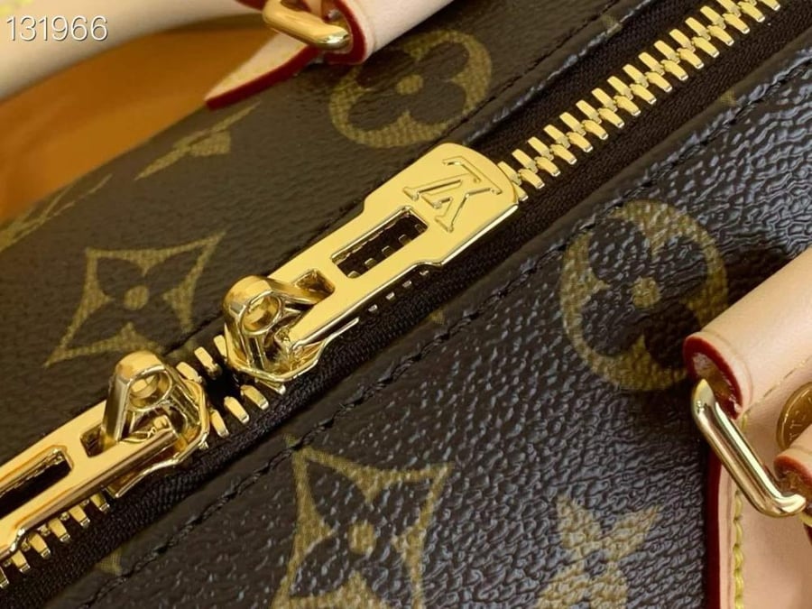 شنطة لوي فيتون سبيدي  20.5 cm