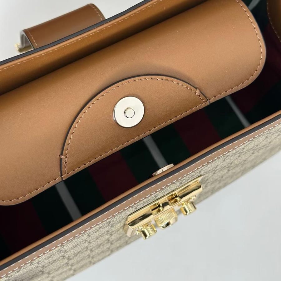 شنطة قوتشي بادلوك مقاس 31cm