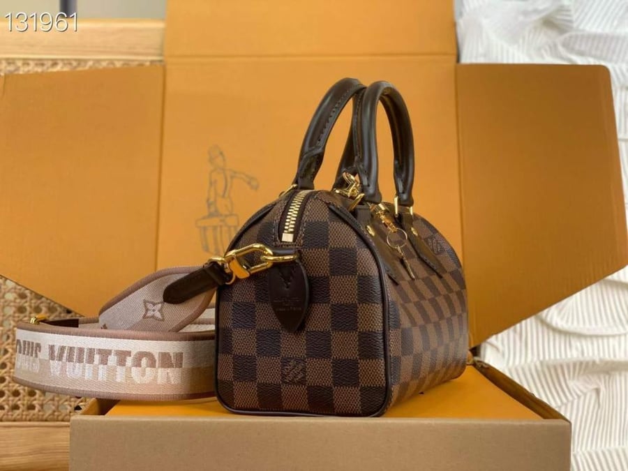 شنطة لوي فيتون سبيدي 20.5 cm