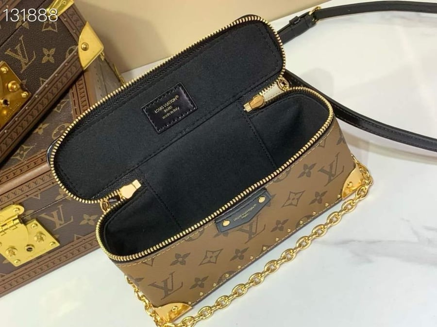 شنطة لوي فيتون فانيتي 20cm
