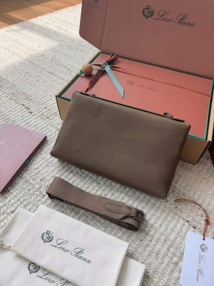 شنطة لوروبيانا Extra Pouch L29