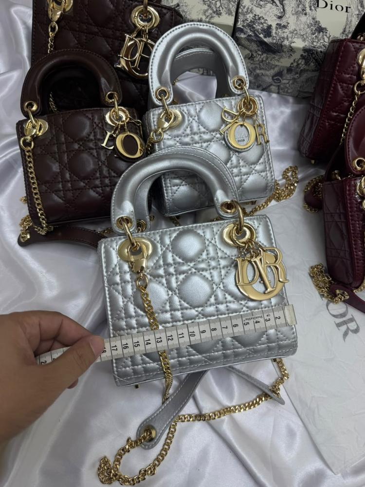 شنطه ديور
